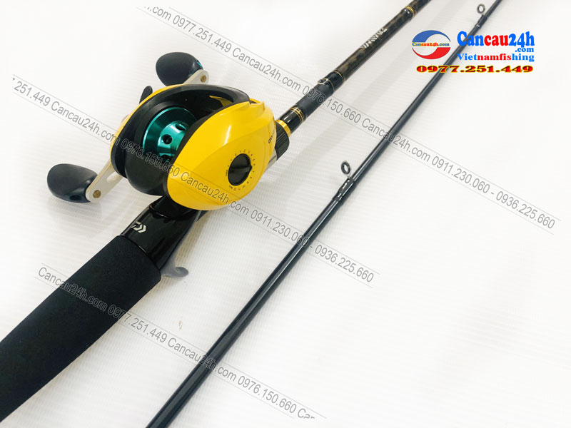 Bộ cần lure Máy Ngang Daiwa AIRX702MHFB + máy ngang tay Trái GW