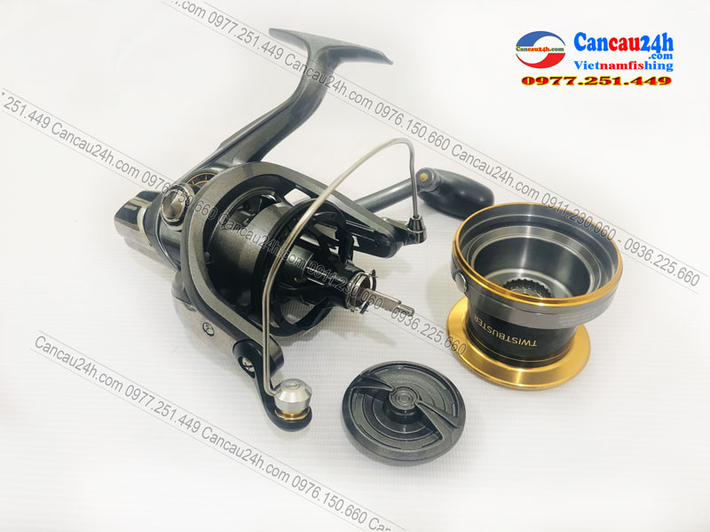 Máy câu cá Lô Nông Daiwa Shorecast 5000B, máy câu cá chính hãng Nhật Bản