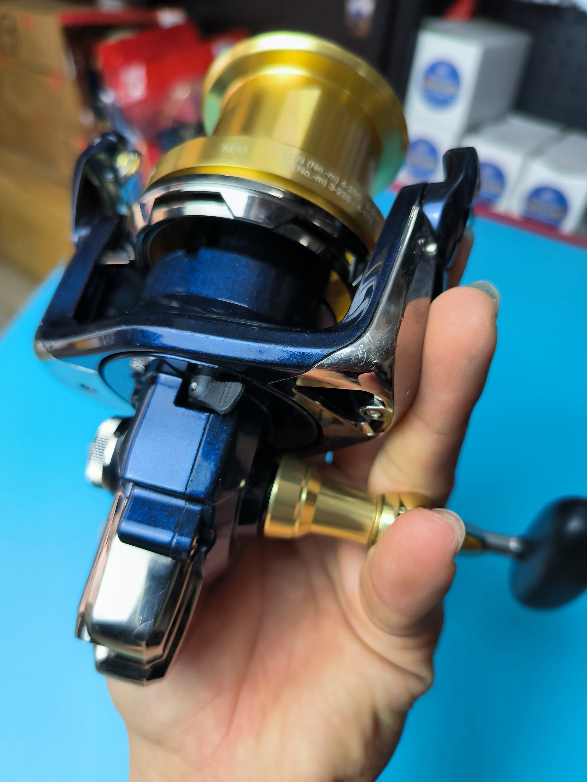 Máy Câu Nhật Bãi Shimano Bulls EYE 5050 Đẹp 95%